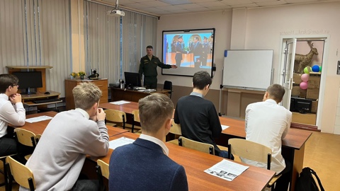 Встреча с преподавателем кафедры РВСН СибГУ имени М.Ф. Решетнева.